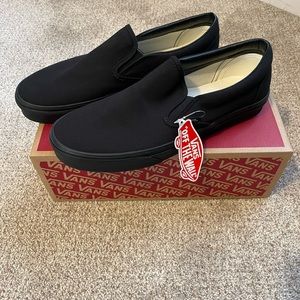 Vans black slip-on shoes
